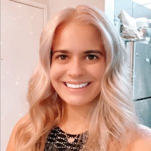 Meet your Posher, Luana